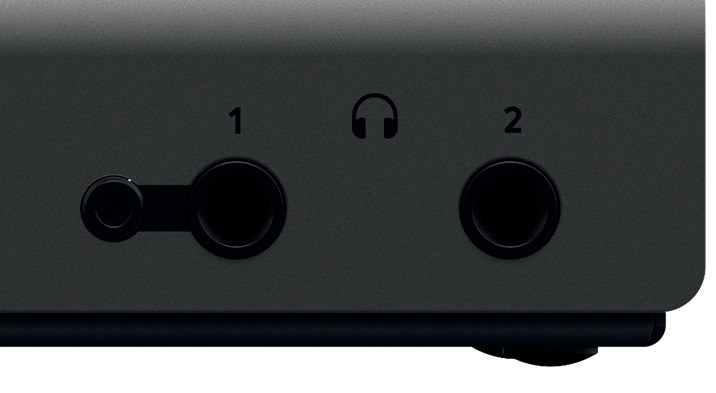 iD44 line outputs