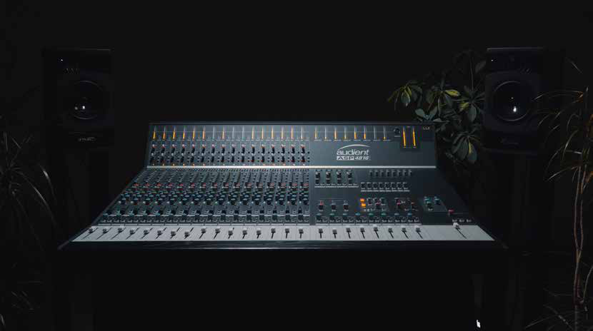 ASP4816 Classic instalada en un estudio