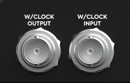 Ingresso e uscita word clock BNC di iD48