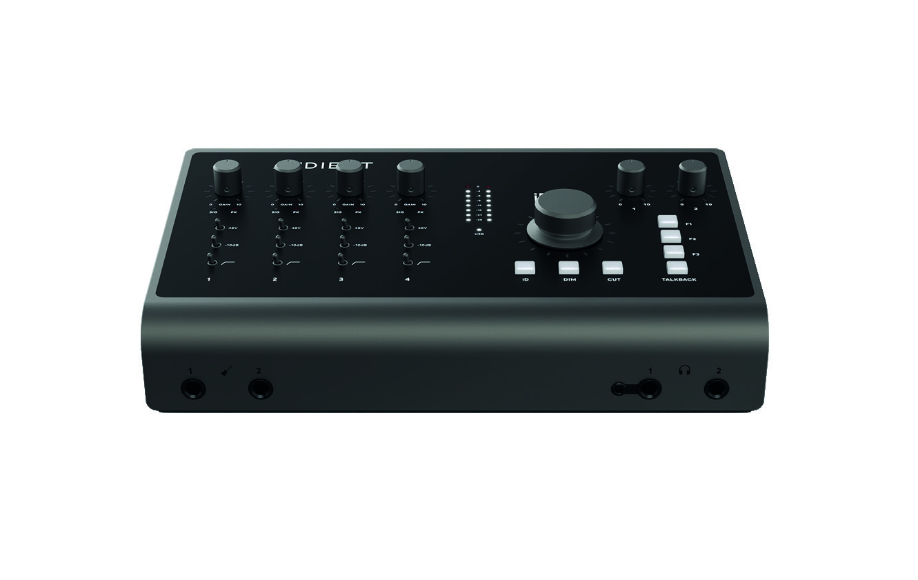 Painel frontal do iD44 MKII mostrando as entradas de instrumento